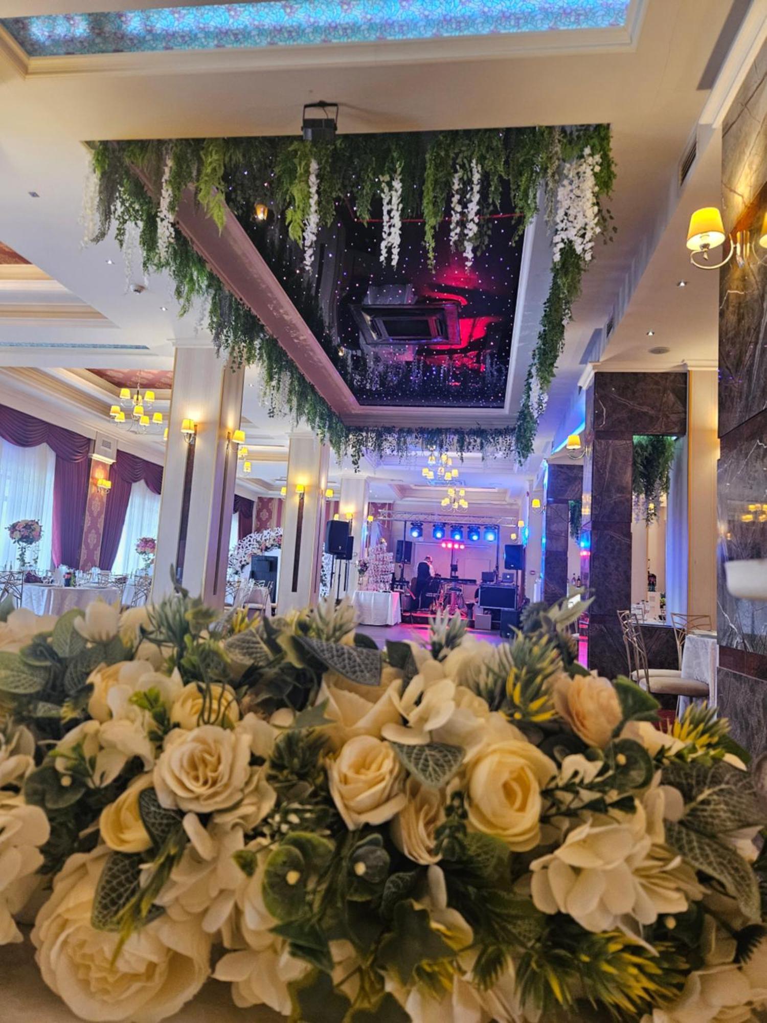 Hotel Bulevard Фэгэраш Экстерьер фото